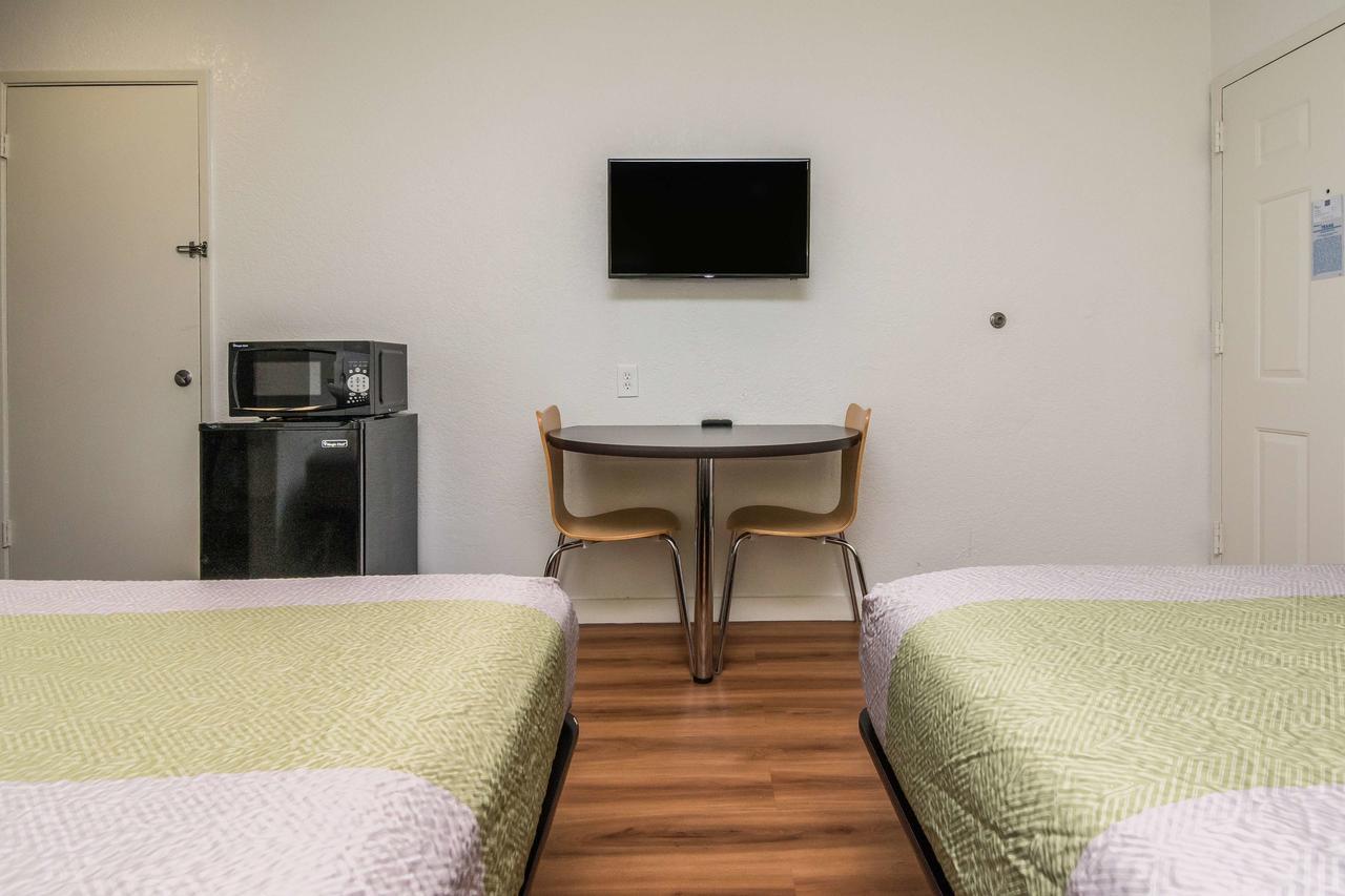 Motel 6 Fort Worth North Haltom City Luaran gambar