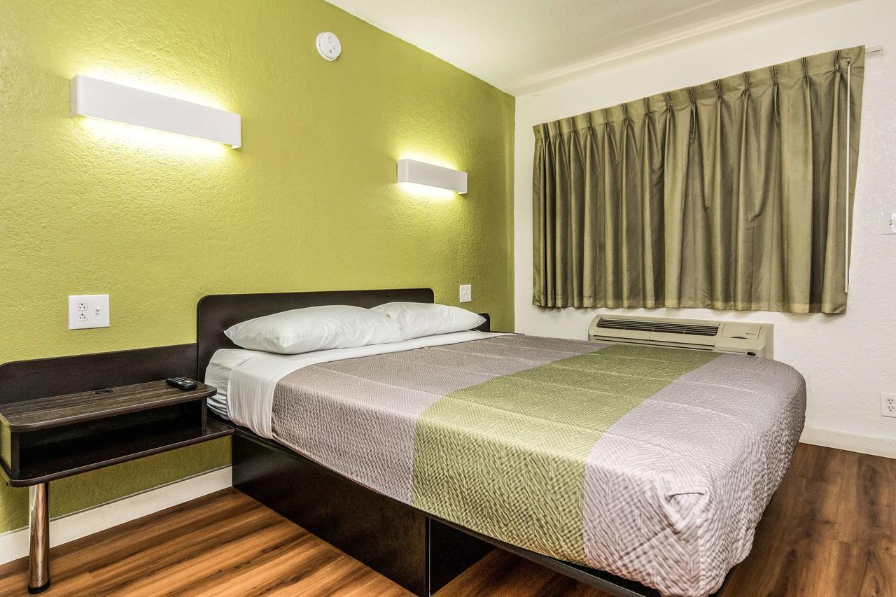 Motel 6 Fort Worth North Haltom City Luaran gambar
